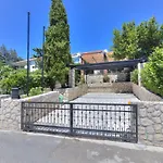 Lägenhet Cvrk Family House *